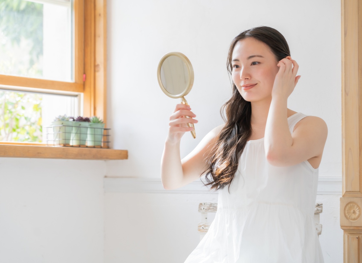 表情筋を鍛えてグッと上向き！おすすめトレーニングを紹介-5